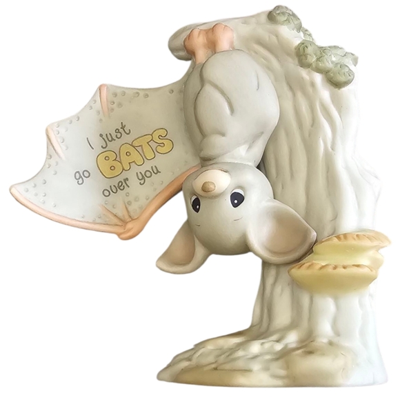 Precious Moments Other - Precious Moments 2002 'I Just Go Bats Over You!' Animal Affection Series Vintage